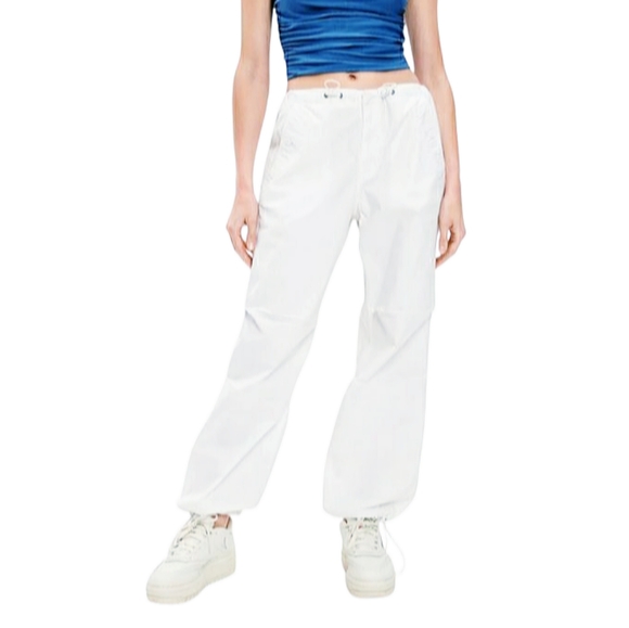 American Eagle Outfitters Pants - American Eagle Womens Snappy Stretch Low-Rise Parachute Pant Small White NWT